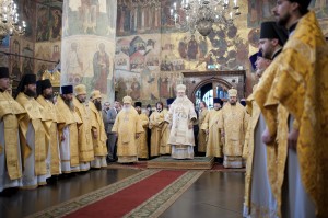 Патриаршее служение в Успенском соборе Московского Кремля в день памяти святителя Ионы, митрополита Московского